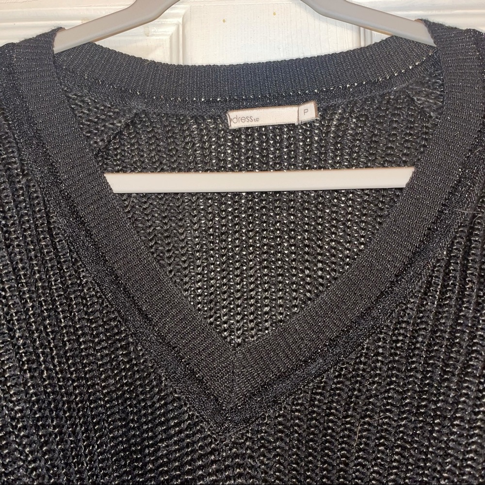 Cropped Sweater - Picture 3 of 5
